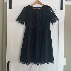 Gap black lace maternity dress